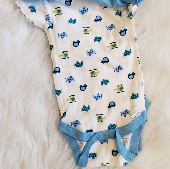 Gerber Onesies - Picture 3 of 5